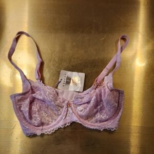 NWT Lace Savage X Fenty Underwire Bra in Light Pink Size 32DD